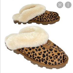 Leopard print Ugg slippers